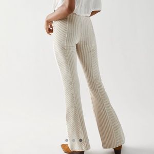 Free People Slim Pull-On Velvet Flares